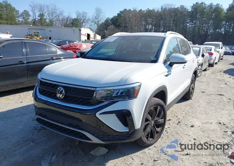 2024 Volkswagen Taos 1.5T Se z USA, uszkodzony, nr VIN 3VVEX7B22RM128468